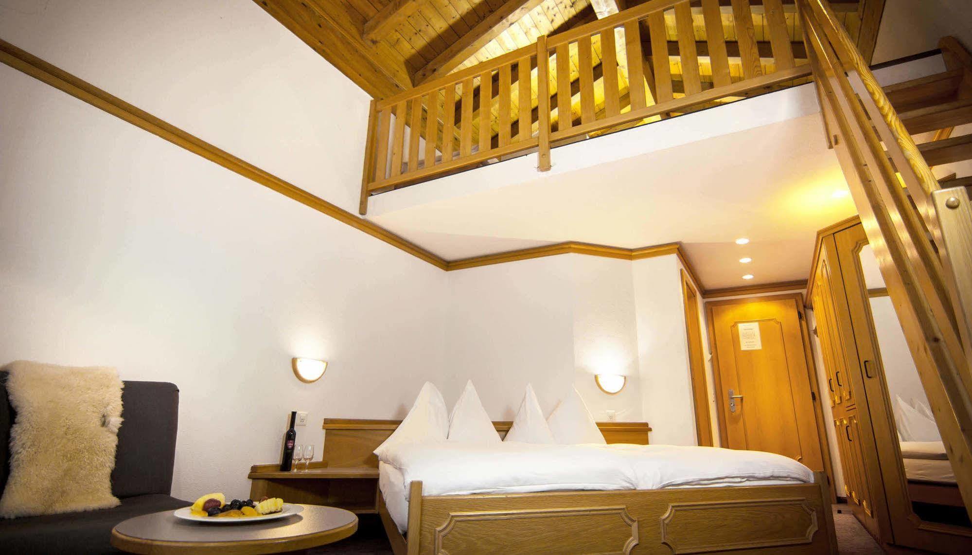 Bed and Breakfast Berghof Garni - The Dom Collection Зас-Фе Екстер'єр фото